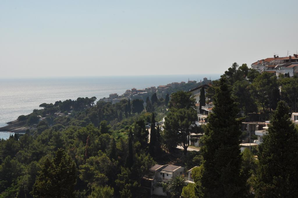 Appartamento Rozela Ulcinj